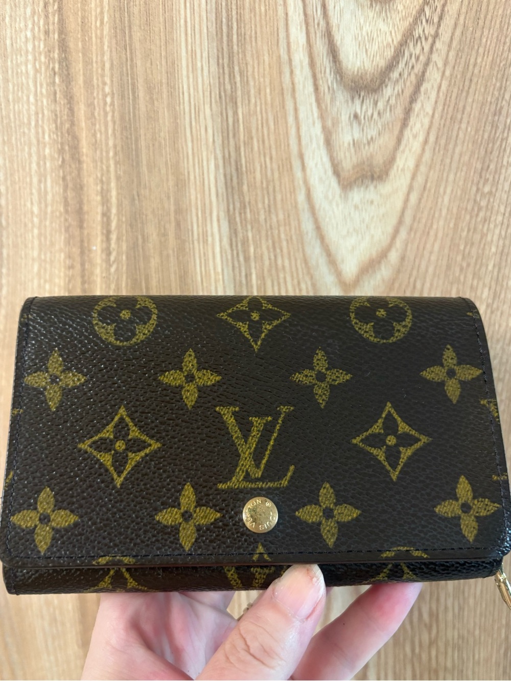 Auth Louis Vuitton Monogram Bifold zippy Wallet